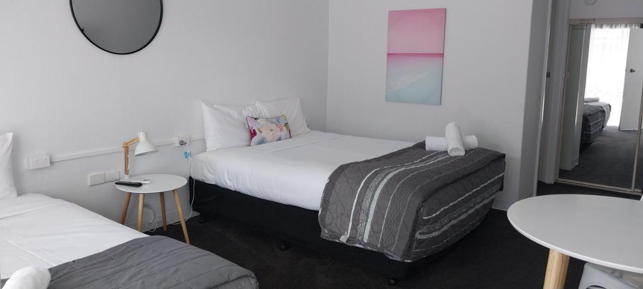 Commodore Motor Inn Albury Zewnętrze zdjęcie