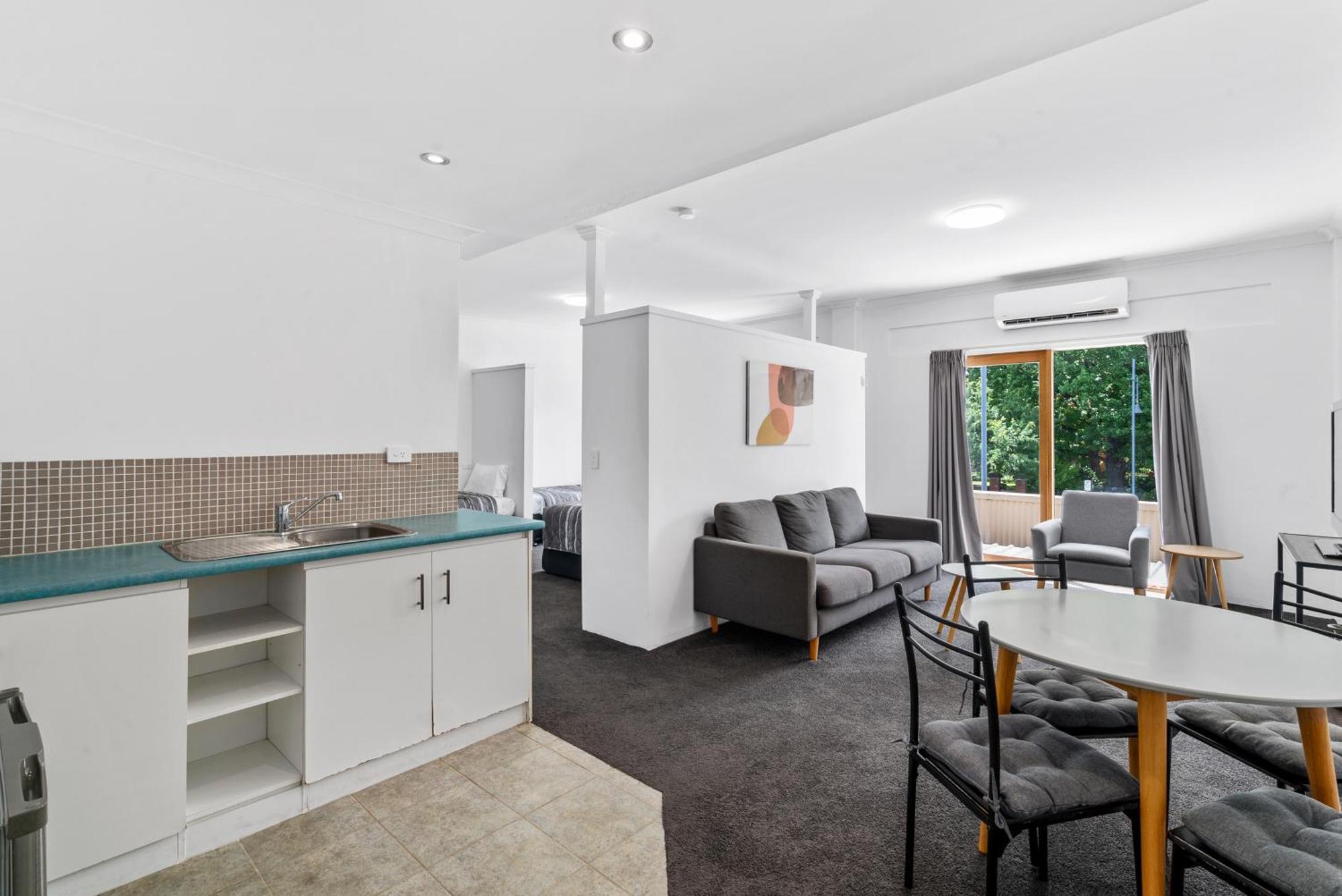 Commodore Motor Inn Albury Zewnętrze zdjęcie