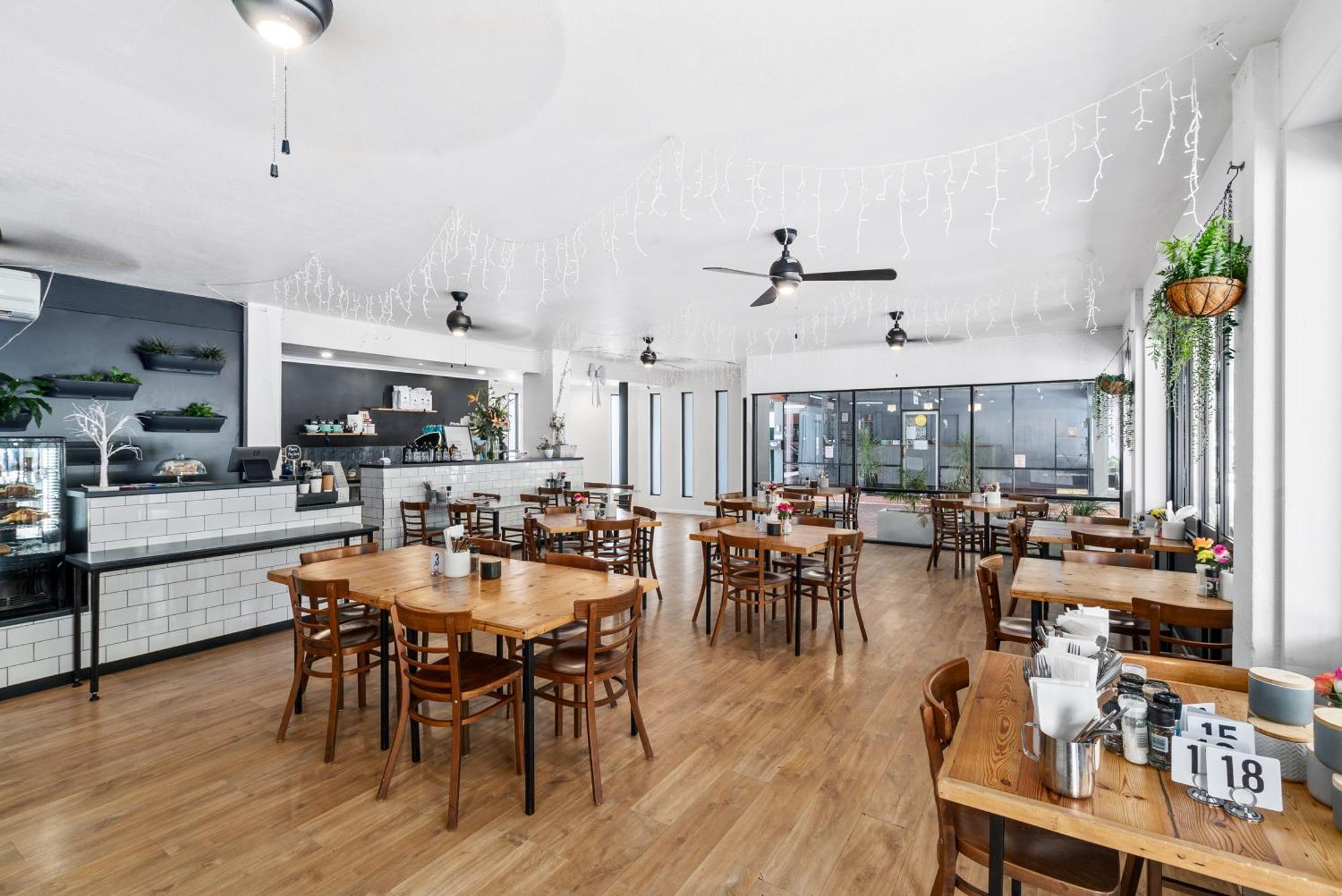 Commodore Motor Inn Albury Zewnętrze zdjęcie