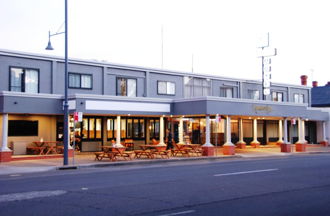 Commodore Motor Inn Albury Zewnętrze zdjęcie